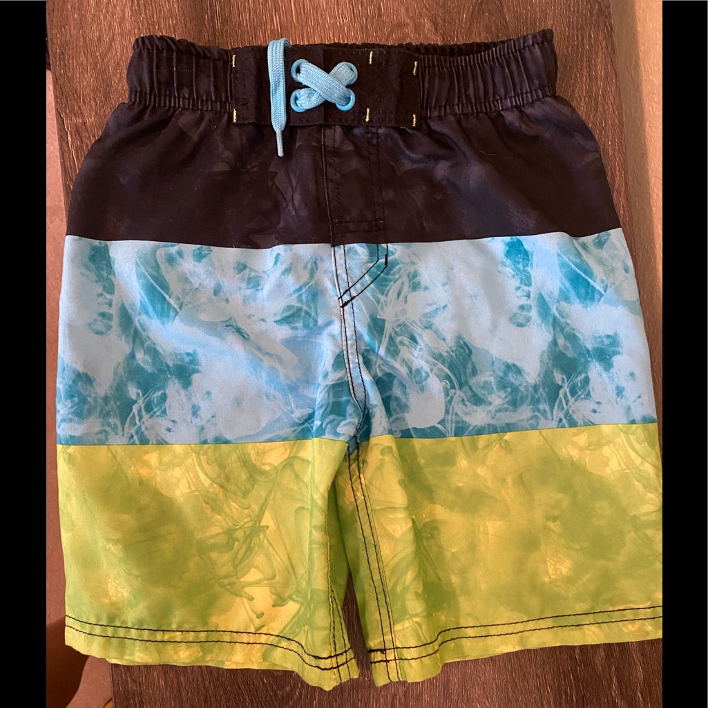 Boy Swim Shorts Size S (7/8) Color Block Blue